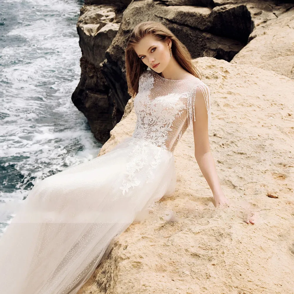 A-Line Beach Wedding Dresses O-Neck Tassel Sleeveless Court Train Bridal Gown