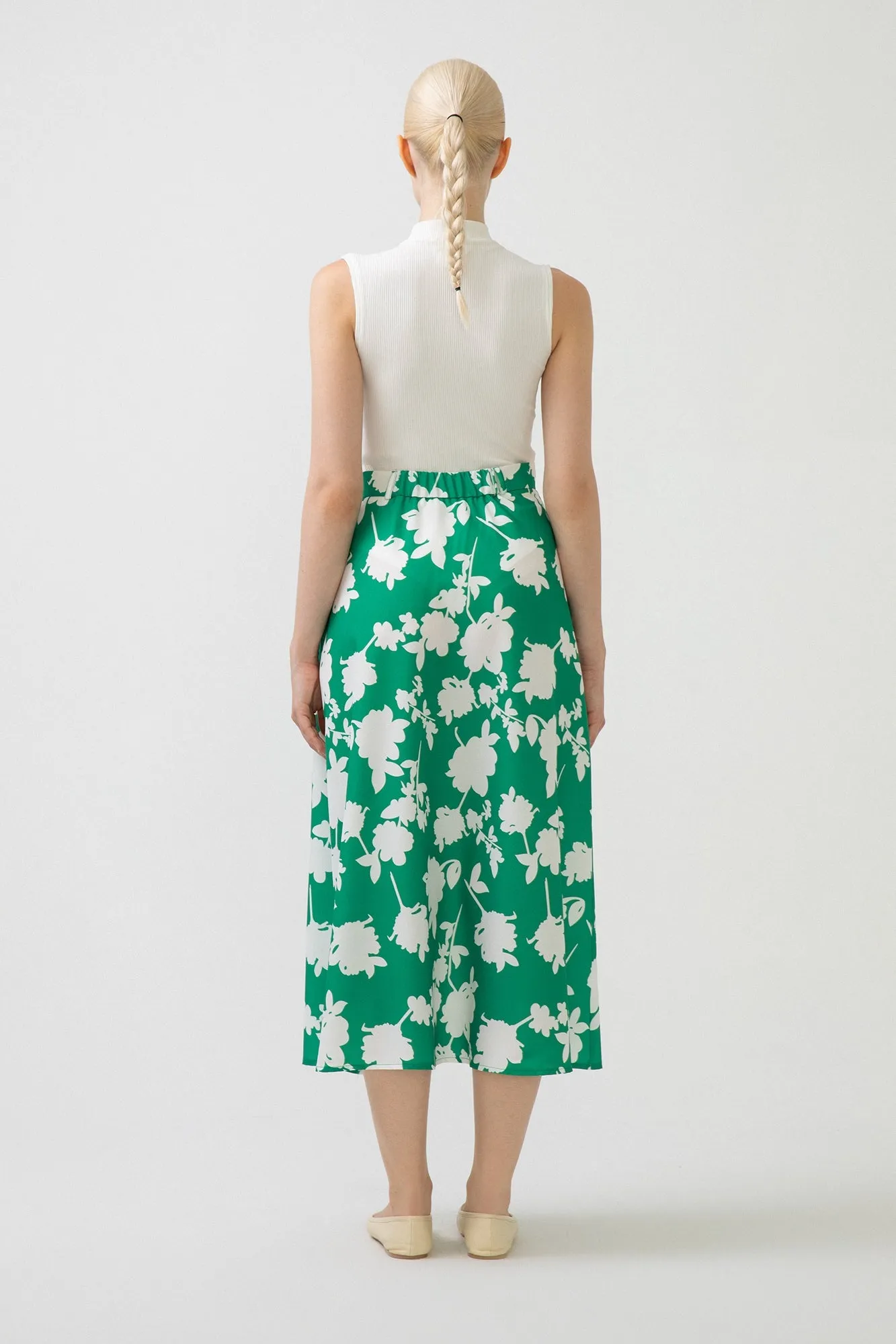 FLOWERED CREPE SKIRT