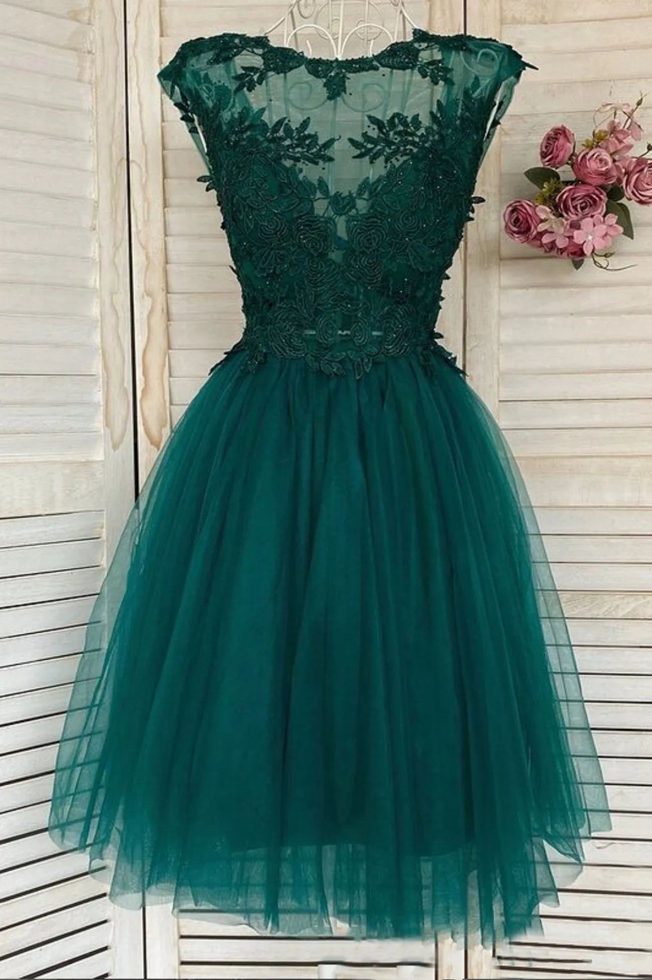 Green Lace Short Prom Dress A-Line Homecoming Dress