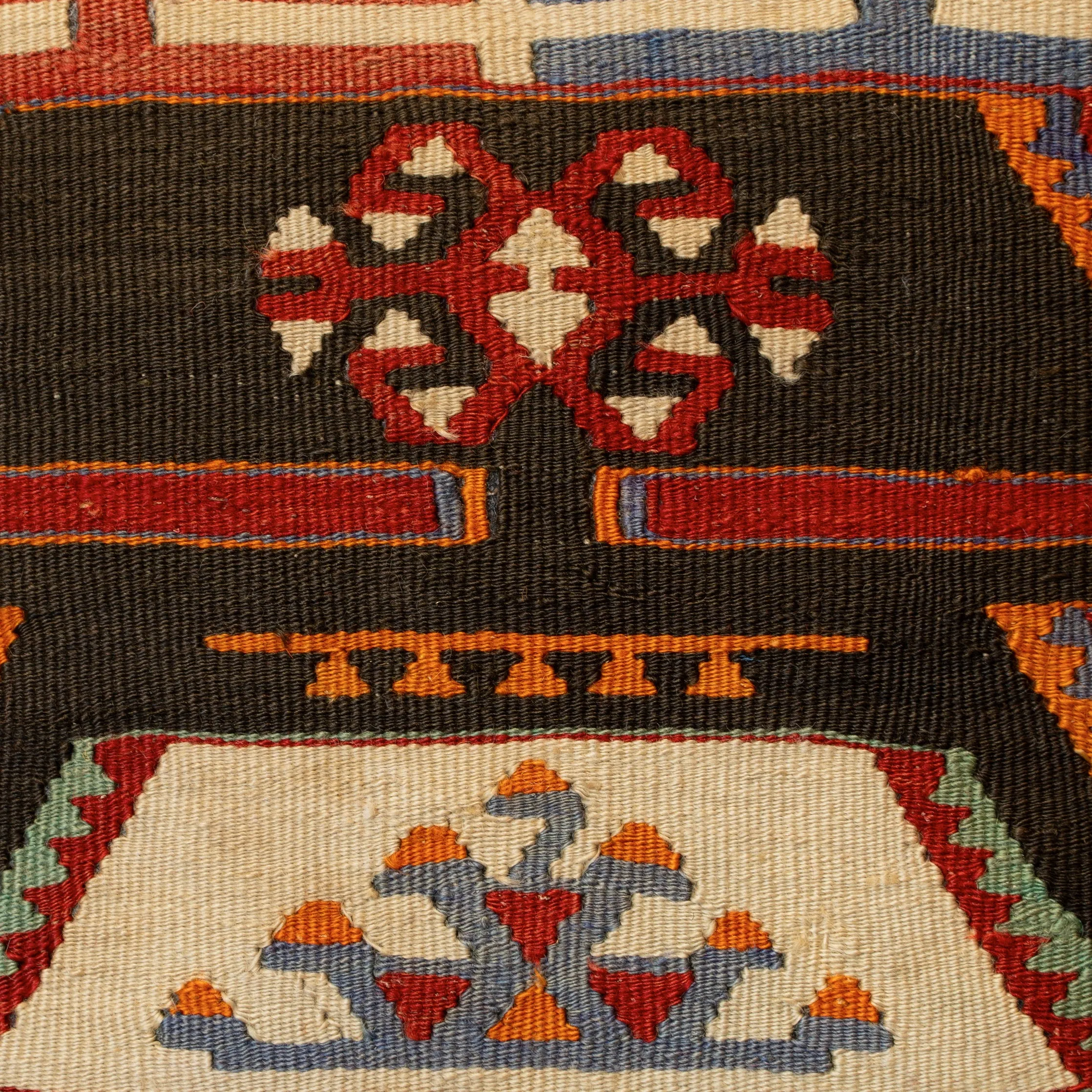 Small Handmade Turkish kilim cushion - 309674-A