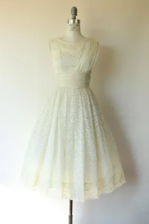 Vintage 1950s Ivory Lace Fit and Flare Dress