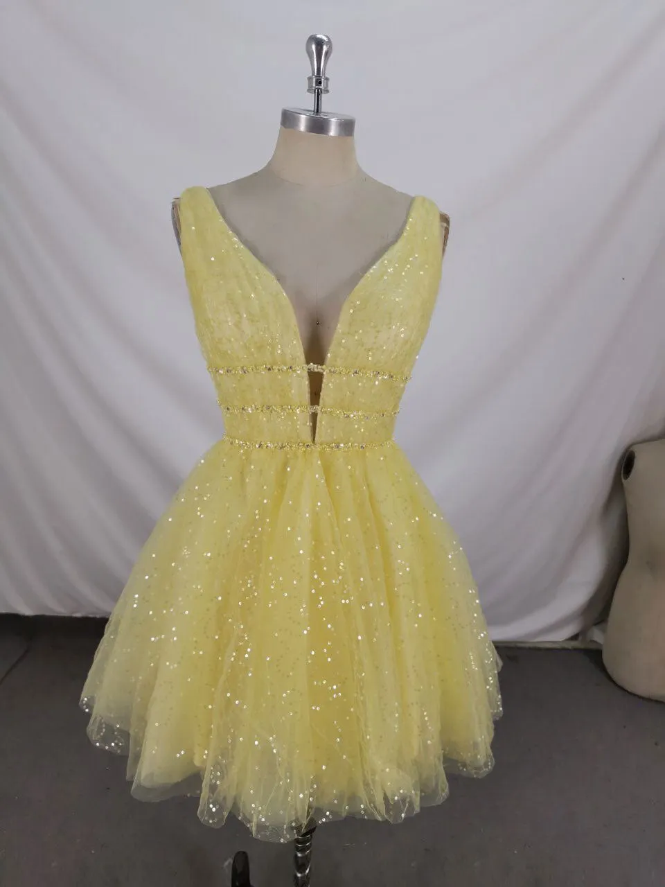 Yellow V Neck Tulle Sequin Short Prom Dress Yellow Tulle Homecoming Dress