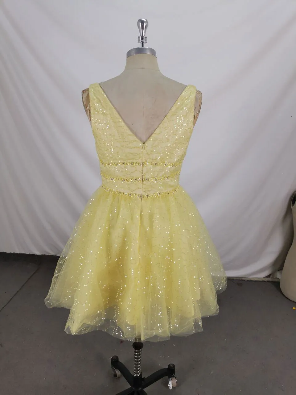 Yellow V Neck Tulle Sequin Short Prom Dress Yellow Tulle Homecoming Dress